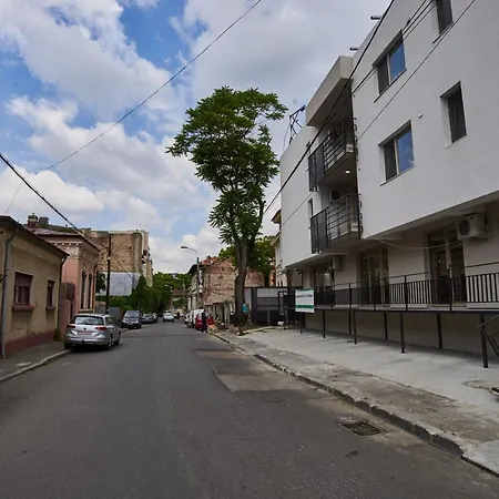 Apartament At Bukareszt
