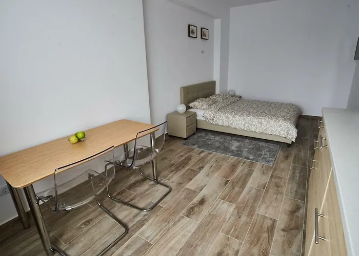 At Apartament Bukareszt